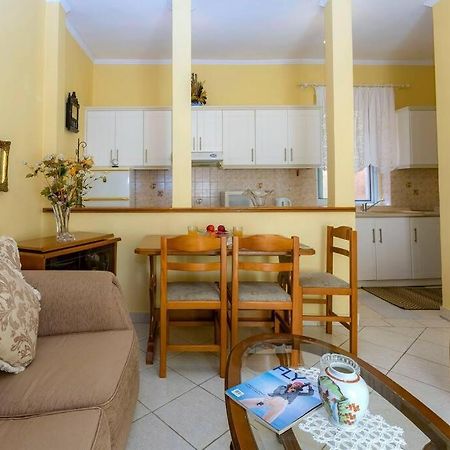 Ria'S Apartment In Corfu Town Extérieur photo
